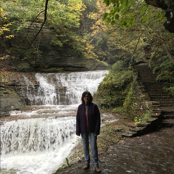 Meet your Posher, Jody - Picture 1 of 1